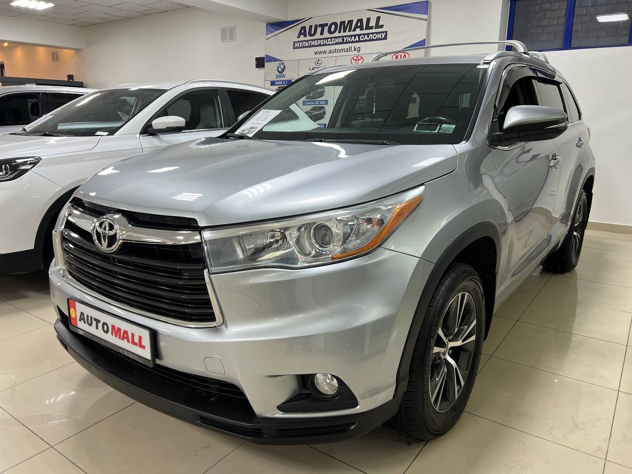 Toyota Highlander III